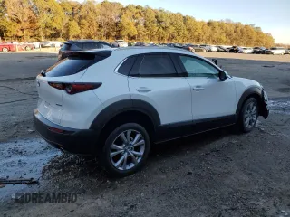 2020 Mazda CX-30 Premium with VIN 3MVDMAEMXLM102106, listed as a Copart auction lot 82964204 with 31,777 mi miles and Salvage title. Bid and sale history available at DreamBid. Image 3.
