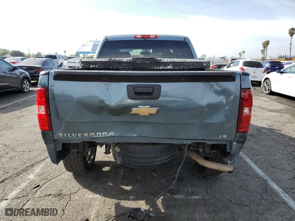 2009 Chevrolet Silverado 1500 LS with VIN 3GCEC13C89G125989, listed as a Copart auction lot 43618815 with 214,769 mi miles and Salvage Title. Bid and sale history available at carsss.com. Image 6.