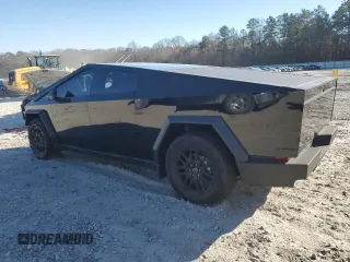 2024 Tesla Cybertruck z VIN 7G2CEHED5RA031214, wystawiony jako Copart lot #85656154 z przebiegiem 2 102 mil mil oraz Szkoda całkowita • Salvage title. Historia ofert i sprzedaży dostępna na DreamBid. Obrazek 2.