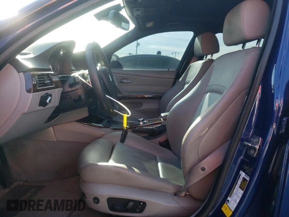 2010 BMW 3 Series 335i with VIN WBAPM7C55AA367228, listed as a Copart auction lot 85376264 with 173,784 mi miles and Clean title. Bid and sale history available at DreamBid. Image 7.