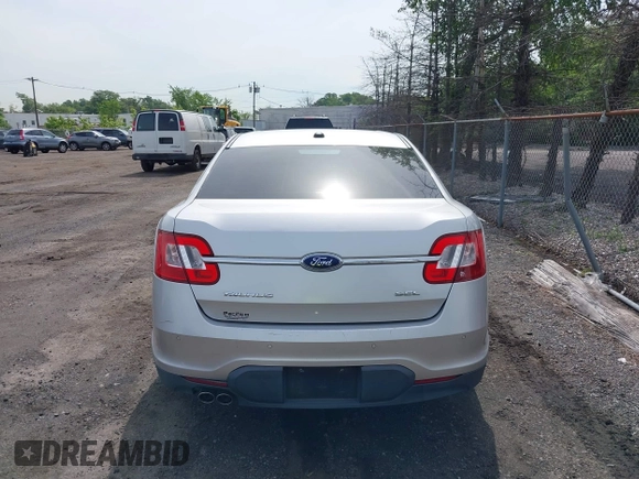 2010 Ford Taurus SEL с VIN 1FAHP2EW3AG156815, выставлен на аукционе IAAI как лот 42342615 с пробегом 152 870 миль миль и . История ставок и продаж доступна на DreamBid. Изображение 16.