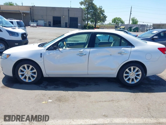 2011 Lincoln MKZ with VIN 3LNHL2GC8BR764165, listed as a IAAI auction lot 42131969 with 92,551 mi miles and . Bid and sale history available at DreamBid. Image 6.