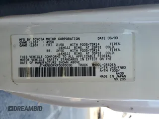 1993 Toyota Pickup DLX z VIN JT4RN93PXP5085030, wystawiony jako Copart lot #73537044 z przebiegiem 175 167 mil mil oraz Szkoda całkowita • Salvage title. Historia ofert i sprzedaży dostępna na DreamBid. Obrazek 12.