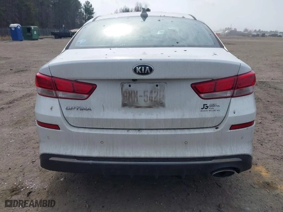 2020 Kia Optima LX with VIN 5XXGT4L35LG420813, listed as a IAAI auction lot 41479946 with 90,052 mi miles. Bid and sale history available at carsss.com. Image 16.