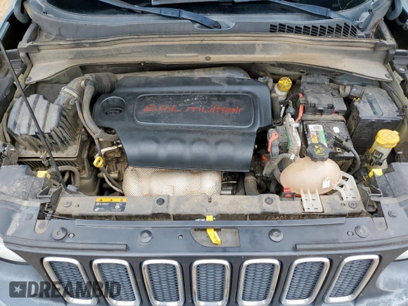 2017 Jeep Renegade Sport with VIN ZACCJAAB3HPG17236, listed as a Copart auction lot 60758135 with 123,000 mi miles and Salvage title. Bid and sale history available at DreamBid. Image 12.