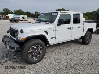 2024 Jeep Gladiator Willys с VIN 1C6HJTAG4RL119623, выставлен на аукционе Copart как лот 68356964 с пробегом 19 миль миль и Списание • Salvage title. История ставок и продаж доступна на DreamBid. Изображение 1.