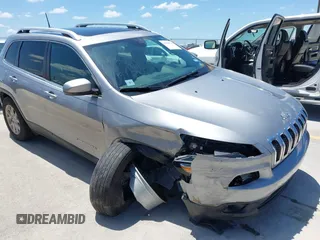 2016 Jeep Cherokee Latitude с VIN 1C4PJMCS1GW300511, выставлен на аукционе IAAI как лот 42530739 с пробегом 83 097 миль миль и . История ставок и продаж доступна на DreamBid. Изображение 1.