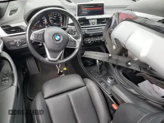 2020 BMW X1 xDrive28i с VIN WBXJG9C06L5R70557, выставлен на аукционе Copart как лот 55525365 с пробегом 32 207 миль миль и Списание • Salvage title. История ставок и продаж доступна на DreamBid. Изображение 8.
