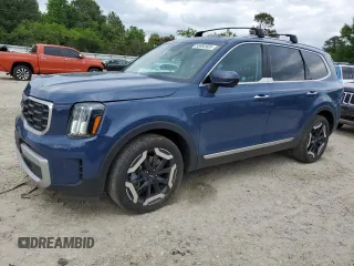 2023 Kia Telluride S z VIN 5XYP6DGC0PG353346, wystawiony jako Copart lot #55892605 z przebiegiem 50 604 mil mil oraz Szkoda całkowita • Salvage title. Historia ofert i sprzedaży dostępna na DreamBid. Obrazek 1.