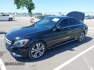 2018 Mercedes-Benz C 300 z VIN 55SWF4JB9JU250869, wystawiony jako IAAI lot #41990855 z przebiegiem 54 938 mil mil oraz . Historia ofert i sprzedaży dostępna na DreamBid. Obrazek 17.