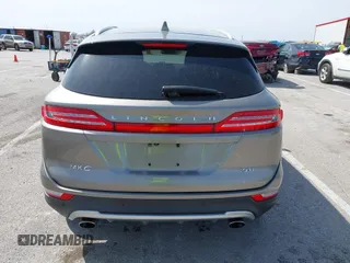 2017 Lincoln MKC Select with VIN 5LMCJ2C9XHUL36333, listed as a IAAI auction lot 41932497 with 111,065 mi miles and . Bid and sale history available at DreamBid. Image 16.