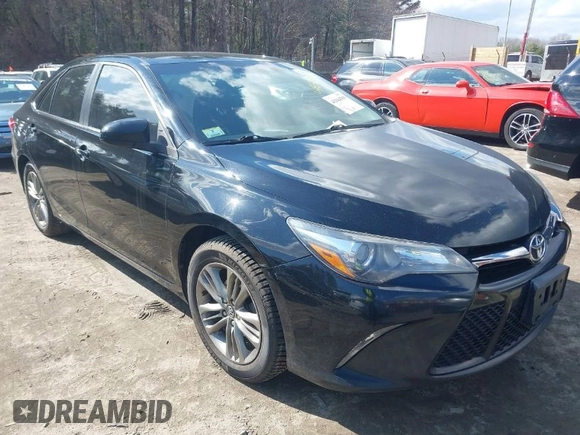 2017 Toyota Camry XLE with VIN 4T1BF1FK2HU754040, listed as a IAAI auction lot 41844369 with 247,772 mi miles. Bid and sale history available at carsss.com. Image 1.