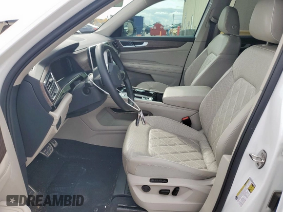 2024 Volkswagen Atlas SEL Premium R-Line z VIN 1V2FR2CA3RC574070, wystawiony jako Copart lot #50787545 z przebiegiem 9 377 mil mil oraz Szkoda całkowita • Salvage title. Historia ofert i sprzedaży dostępna na DreamBid. Obrazek 7.