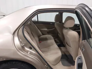 2005 Honda Accord LX z VIN 1HGCM56475A017843, wystawiony jako IAAI lot #42211699 z przebiegiem 110 346 mil mil oraz . Historia ofert i sprzedaży dostępna na DreamBid. Obrazek 8.