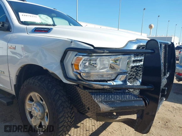 2021 Ram 2500 Tradesman with VIN 3C6UR5CJ2MG533937, listed as a IAAI auction lot 41079255 with 77,722 mi miles. Bid and sale history available at carsss.com. Image 6.