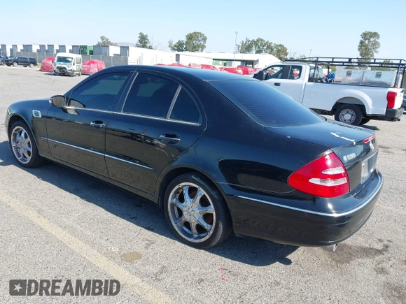 2006 Mercedes-Benz E 350 with VIN WDBUF56J76A791366, listed as a IAAI auction lot 42229397 with Not Provided miles and . Bid and sale history available at DreamBid. Image 3.