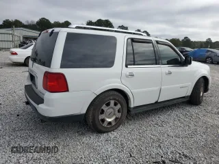 2005 Lincoln Navigator Luxury with VIN 5LMFU27525LJ24507, listed as a Copart auction lot 85340054 with 0 mi miles and Non Repairable. Bid and sale history available at carsss.com. Image 3.