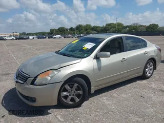 2009 Nissan Altima S with VIN 1N4AL21E59N544078, listed as a IAAI auction lot 41948389 with 149,484 mi miles and . Bid and sale history available at DreamBid. Image 17.