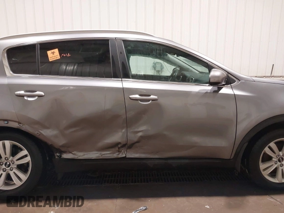 2017 Kia Sportage LX with VIN KNDPM3AC5H7107772, listed as a IAAI auction lot 41098482 with 77,855 mi miles. Bid and sale history available at carsss.com. Image 14.