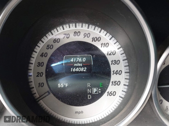 2014 Mercedes-Benz E 350 Sport с VIN WDDHF5KB8EA969632, выставлен на аукционе IAAI как лот 41718172 с пробегом 164 082 миль миль и . История ставок и продаж доступна на DreamBid. Изображение 16.