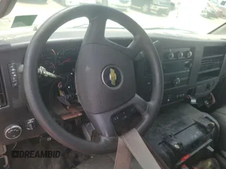 2017 Chevrolet Express Cargo с VIN 1GCWGAFF4H1345724, выставлен на аукционе IAAI как лот 42847825 с пробегом 176 392 миль миль и . История ставок и продаж доступна на DreamBid. Изображение 14.
