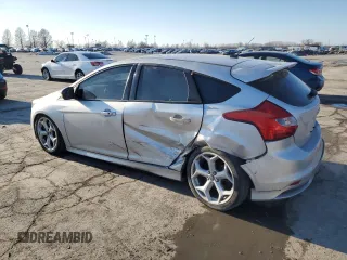 2014 Ford Focus ST with VIN 1FADP3L91EL399487, listed as a Copart auction lot 42525115 with 115,352 mi miles and Salvage Title. Bid and sale history available at carsss.com. Image 2.