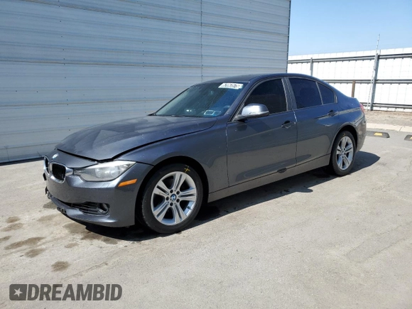 2013 BMW 3 Series 328i xDrive с VIN WBA3B5C55DF597111, выставлен на аукционе Copart как лот 62063575 с пробегом 105 018 миль миль и Чистый • Clean title. История ставок и продаж доступна на DreamBid. Изображение 1.