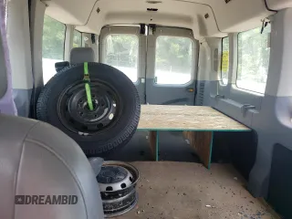2017 Ford Transit Passenger XL с VIN 1FBZX2CM2HKB35725, выставлен на аукционе Copart как лот 62364785 с пробегом 299 545 миль миль и Чистый • Clean title. История ставок и продаж доступна на DreamBid. Изображение 10.