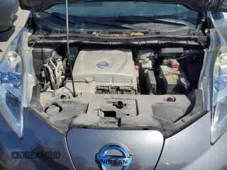 2015 Nissan LEAF SV with VIN 1N4AZ0CP3FC330859, listed as a Copart auction lot 44730433 with 91,556 mi miles. Bid and sale history available at carsss.com. Image 12.