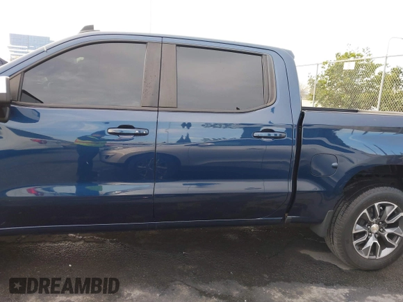 2022 Chevrolet Silverado 1500 LT with VIN 1GCPACED4NZ526840, listed as a IAAI auction lot 41444529 with 22,393 mi miles. Bid and sale history available at carsss.com. Image 14.