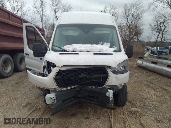 2022 Ford Transit Cargo with VIN 1FTBR3U84NKA63761, listed as a IAAI auction lot 41100280 with 90,993 mi miles and . Bid and sale history available at DreamBid. Image 13.