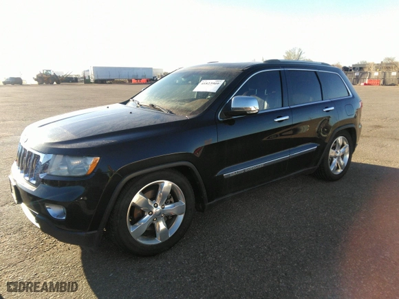 2012 Jeep Grand Cherokee Overland with VIN 1C4RJFCT8CC268410, listed as a IAAI auction lot 41823909 with 205,940 mi miles. Bid and sale history available at carsss.com. Image 14.