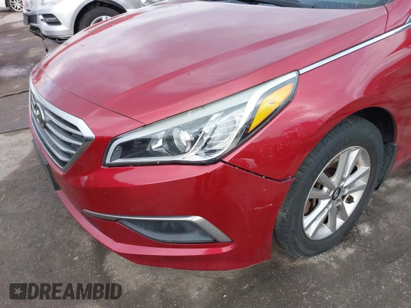 2016 Hyundai Sonata SE with VIN 5NPE24AF9GH414904, listed as a IAAI auction lot 41633415 with 107,778 mi miles and . Bid and sale history available at carsss.com. Image 17.