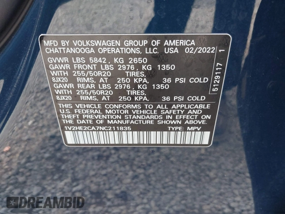 2022 Volkswagen Atlas SE z VIN 1V2HE2CA7NC211835, wystawiony jako IAAI lot #42722660 z przebiegiem 56 112 mil mil oraz . Historia ofert i sprzedaży dostępna na DreamBid. Obrazek 9.