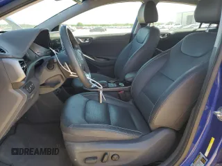 2020 Hyundai Ioniq Limited with VIN KMHC85LJ3LU071113, listed as a Copart auction lot 52460715 with 35,584 mi miles and Clean title. Bid and sale history available at DreamBid. Image 7.