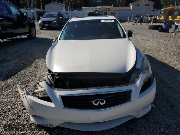 2015 Infiniti Q60 S Limited с VIN JN1CV6EK1FM870047, выставлен на аукционе Copart как лот 74995214 с пробегом 115 416 миль миль и Списание • Salvage title. История ставок и продаж доступна на DreamBid. Изображение 5.