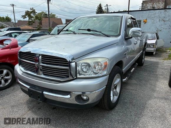 2008 Dodge 1500 SLT with VIN 1D7HA18208J232508, listed as a Copart auction lot 61104895 with 133,697 mi miles and Clean title. Bid and sale history available at DreamBid. Image 2.