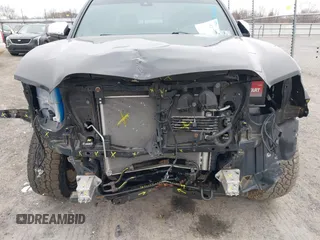 2018 Toyota Tacoma SR with VIN 3TMGZ5AN5JM159932, listed as a IAAI auction lot 41731655 with 138,780 mi miles. Bid and sale history available at carsss.com. Image 17.