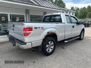 2013 Ford F-150 XL z VIN 1FTFX1EF8DFD87828, wystawiony jako IAAI lot #42662130 z przebiegiem 229 088 mil mil oraz . Historia ofert i sprzedaży dostępna na DreamBid. Obrazek 4.