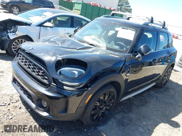 2024 MINI Countryman Cooper S with VIN WMZ53BR08R3S33762, listed as a IAAI auction lot 41845320 with 5,509 mi miles. Bid and sale history available at carsss.com. Image 18.