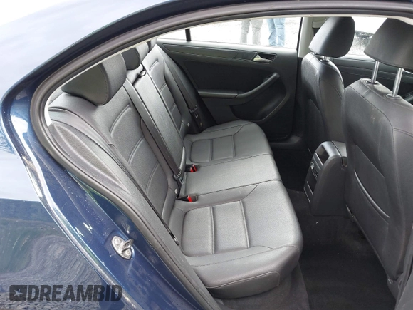2012 Volkswagen Jetta SE with VIN 3VWDX7AJ0CM468578, listed as a IAAI auction lot 42306213 with Not provided miles and . Bid and sale history available at DreamBid. Image 8.