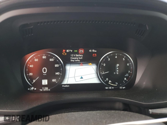 2019 Volvo XC60 Inscription with VIN LYVA22RLXKB215043, listed as a Copart auction lot 55011925 with 71,709 mi miles and Salvage title. Bid and sale history available at DreamBid. Image 9.