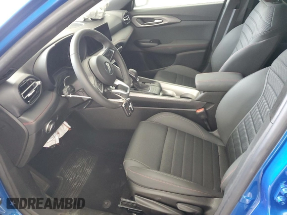 2024 Dodge Hornet GT with VIN ZACNDFANXR3A31231, listed as a Copart auction lot 47379665 with 27,474 mi miles and Clean Title. Bid and sale history available at DreamBid. Image 7.