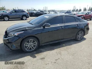 2024 Kia Forte GT-Line with VIN 3KPF54AD5RE717129, listed as a Copart auction lot 50432745 with 35,555 mi miles and Salvage Title. Bid and sale history available at carsss.com. Image 1.