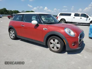2016 MINI Hardtop z VIN WMWXP5C57G2D15410, wystawiony jako Copart lot #62340695 z przebiegiem 84 409 mil mil oraz Czysty tytuł • Clean title. Historia ofert i sprzedaży dostępna na DreamBid. Obrazek 4.