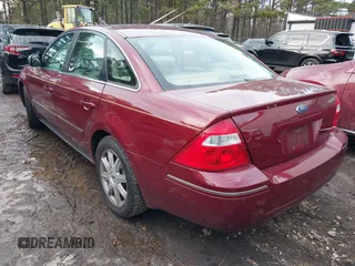 2005 Ford Five Hundred Limited with VIN 1FAFP25155G129701, listed as a IAAI auction lot 41402097 with 86,264 mi miles. Bid and sale history available at carsss.com. Image 3.