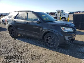 2017 Ford Explorer XLT z VIN 1FM5K8D8XHGB05349, wystawiony jako Copart lot #55951425 z przebiegiem 110 375 mil mil oraz Szkoda całkowita • Salvage title. Historia ofert i sprzedaży dostępna na DreamBid. Obrazek 4.