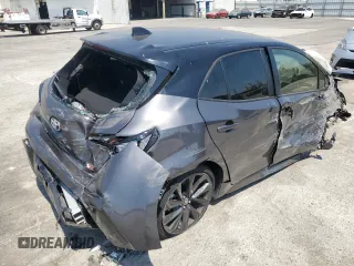 2024 Toyota Corolla Hatchback XSE with VIN JTNC4MBE8R3214341, listed as a Copart auction lot 61961944 with 9,225 mi miles and Salvage Title. Bid and sale history available at carsss.com. Image 3.