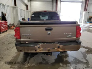 2010 Dodge Dakota SXT with VIN 1D7CW3GP2AS104212, listed as a Copart auction lot 44062435 with 203,233 mi miles and Clean Title. Bid and sale history available at carsss.com. Image 6.