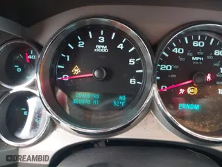 2011 Chevrolet Silverado 1500 LT with VIN 1GCRCSE04BZ375651, listed as a IAAI auction lot 41571329 with 320,878 mi miles. Bid and sale history available at carsss.com. Image 7.